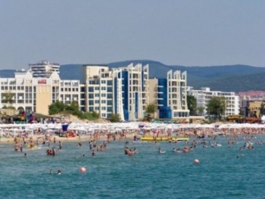 Bulgarii estimează o creştere a numărului de turişti, în acest an, de 5 până la 7%